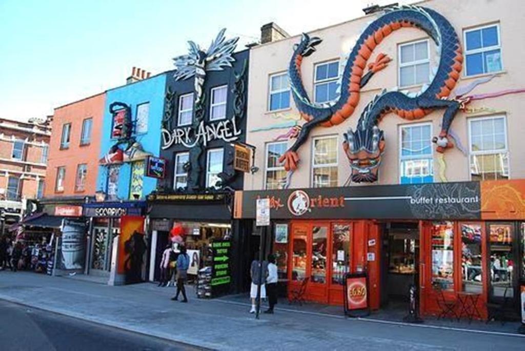 Spacious Comfy 2Br Flat London Exterior photo